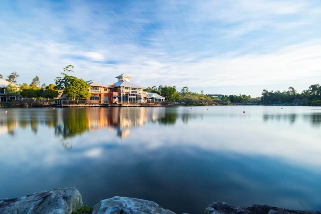 Springfield lakes photo